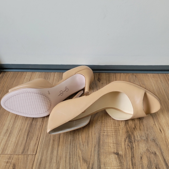 "Brand New" Jessica Simpson D'orsay Beige Leather Pump Size 10 - Picture 3 of 10